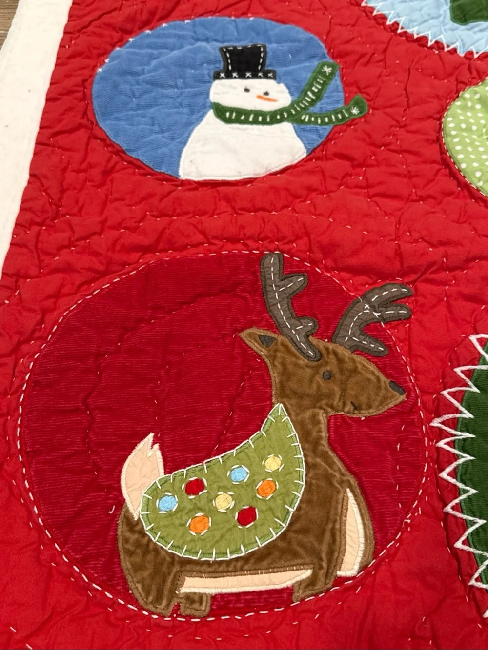 Pottery Barn Kids Reversible Christmas Quilt 48x35 Green Dot Santa VTG  Cotton